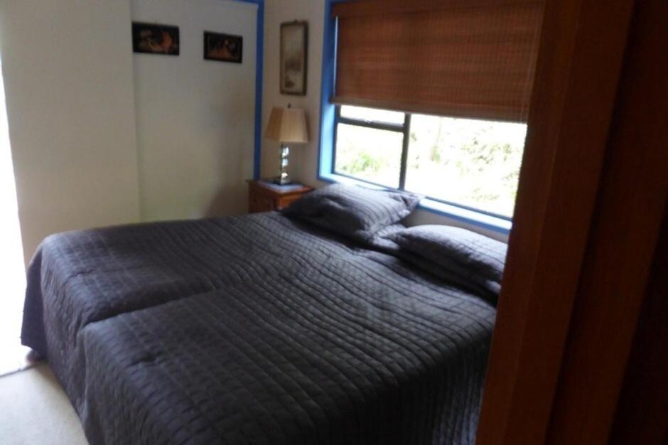 Great Barrier Oasis Lodge Tryphena Εξωτερικό φωτογραφία